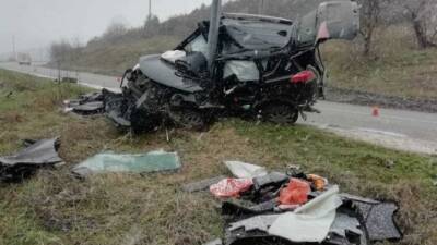 Под Севастополем автомобиль врезался в столб – пострадал водитель - usedcars.ru - Севастополь
