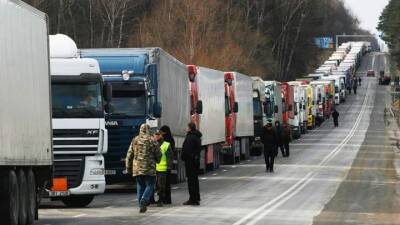 Российским и белорусским автоперевозчикам запретили въезд в ЕС - auto.24tv.ua - Украина - Россия - Евросоюз - Белоруссия - Латвия