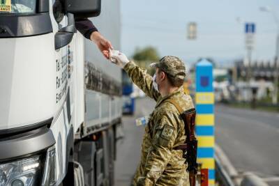 Пограничники объявили «охоту» на мнимых дальнобойщиков - autocentre.ua - Украина