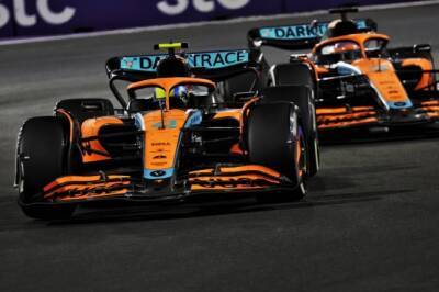 Mercedes Martinа - В McLaren реально оценивают сложность проблем - f1news.ru
