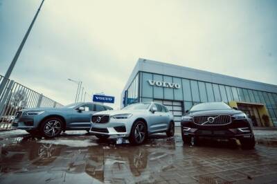 Volvo и Land Rover Jaguar сокращают штат в российских офисах - autostat.ru - Англия - Россия - с. 1 Марта