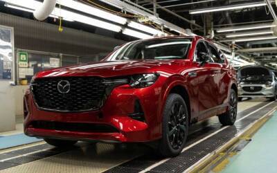 Джереми Томсон - Mazda начала выпуск премиальных кроссоверов CX-60 для Европы - autostat.ru - Россия - Япония - Владивосток