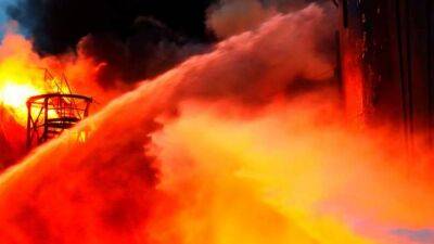 В Донецке горит нефтебаза - auto.24tv.ua - Украина - Донецк