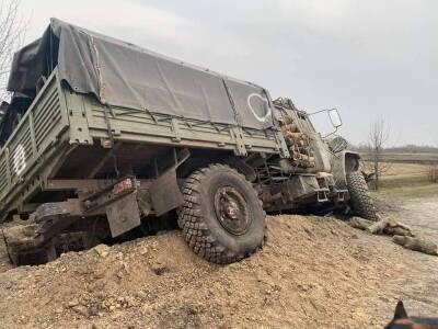 Украинские бойцы захватили у оккупантов нетипичный грузовик "Урал" - autocentre.ua - Украина