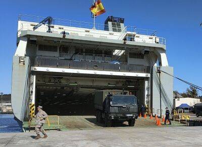 Сначала кораблем, а затем грузовиками: Испания передала Украине очередную партию вооружения - autocentre.ua - Украина - Испания - Польша - Гданьск