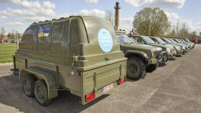 Эстония отправила украинским военным партию внедорожников - auto.24tv.ua - Украина - Эстония