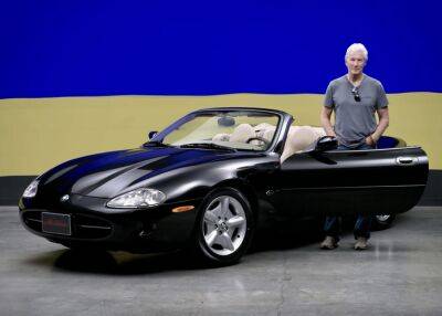 Ричард Гир - Ричард Гир выставил на продажу свой Jaguar, чтобы помочь Украине - autocentre.ua - Украина
