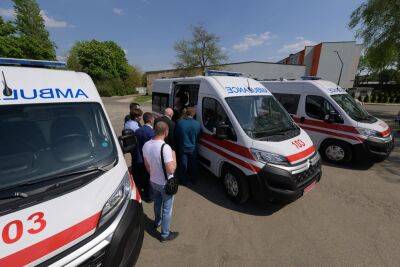 Volkswagen Crafter - Прифронтовые районы получат 10 новеньких автомобилей скорой помощи - autocentre.ua - Украина