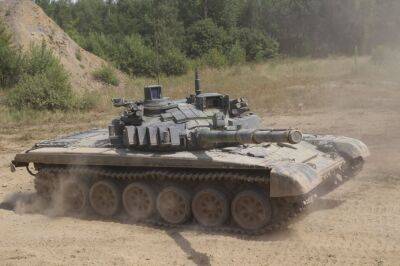 Яна Чернохова - Чехия объявила о готовности передать Украине две роты танков Т-72 - autocentre.ua - Украина - Германия - Чехия