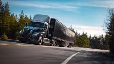 Daimler Truck запускает в США в серию электрический грузовик Freightliner - bin.ua - Украина - Германия - Сша