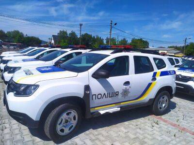 Автомобили Renault Duster для Национальной полиции Украины - autocentre.ua - Украина