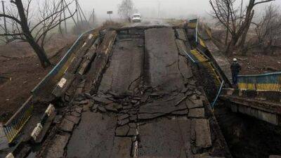 В Харьковской области разрушено 45% дорог - auto.24tv.ua - Харьковская обл.