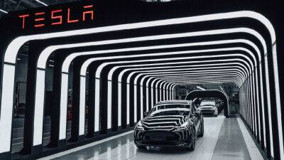 Завод Tesla Giga Berlin теперь выпускает 1000 электромобилей в неделю - autonews.autoua.net - Китай - Шанхай - Shanghai - Берлин - Berlin