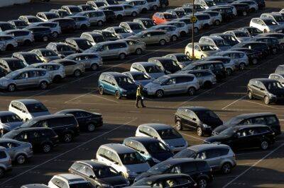 Депутаты предлагают снизить пошлины на ввоз автомобилей, Минпромторг выступает против - autostat.ru - Россия