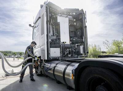Daimler Truck начал испытания тягача Actros на жидком водороде - autocentre.ua