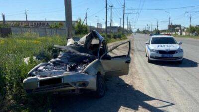 В Балакове автомобиль врезался в столб – водитель погиб - usedcars.ru - Саратовская обл.