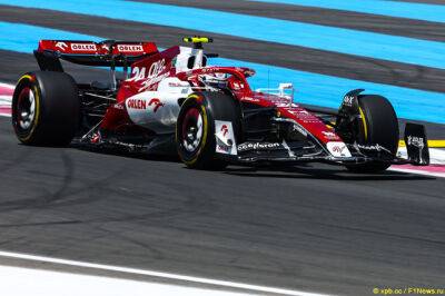 Фредерик Вассер - Чжоу сошёл из-за отказа силовой установки Ferrari - f1news.ru - Франция - Венгрия - Будапешт