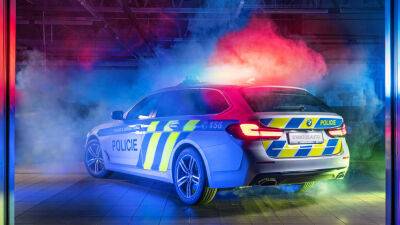 Чешская полиция будет ловить преступников на BMW 540i xDrive Touring - autonews.autoua.net - Чехия - Прага
