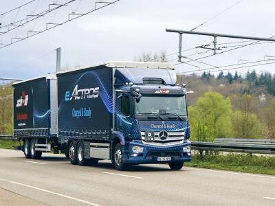 Mercedes-Benz начал практические испытания 40-тонного автопоезда на электротяге - autocentre.ua