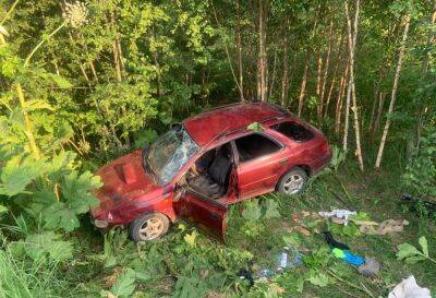 В Тверской области в кювет улетела Subaru: пять человек попали в больницу - afanasy.biz - Тверская обл.