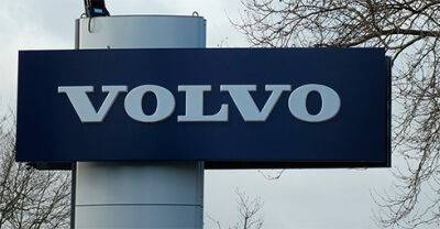 Шведский производитель автомобилей Volvo в течение года проведет сокращение сотрудников в РФ - bin.ua - Украина - Россия - Швеция - Калуга
