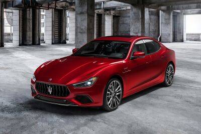 Maserati избавится от седана Ghibli и мотора V8, а седан Quattroporte станет меньше - kolesa.ru - Австралия