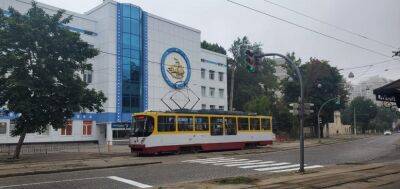 Французский бульвар в августе: трамвайчики и новая разметка (фоторепортаж) - odessa-life.od.ua - Украина - Одесса