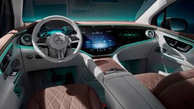 Электрический Mercedes-Benz EQE SUV раскрыл свой роскошный интерьер с гиперэкраном - autonews.autoua.net