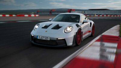 Porsche вернул в строй хардкорный 911 GT3 RS - autocentre.ua