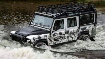 Классический Land Rover Defender вернули в производство - auto.24tv.ua