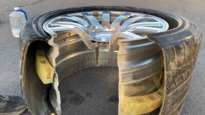 Bugatti Veyron - Так выглядит колесо Bugatti Veyron изнутри — видео - autocentre.ua - Италия