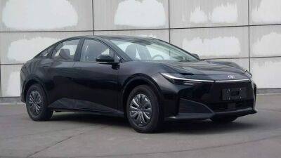 Toyota готовит электрический седан размером с Camry - auto.24tv.ua - Китай - Япония