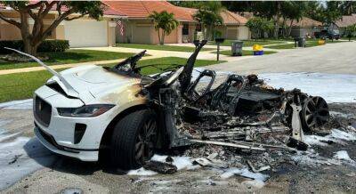 Электрический Jaguar I-Pace сгорел во время зарядки (фото) - autocentre.ua - Сша - штат Флорида