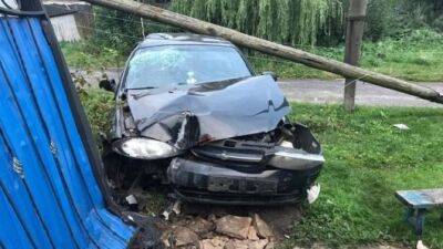 В Брянской области пьяная женщина на Chevrolet врезалась в столб - usedcars.ru - Брянская обл.