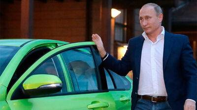 Продажі нових автомобілів в Росії впали в 4 рази - bin.ua - Украина - Росія