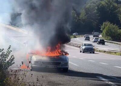 Ferrari F355 полностью сгорел во время тест-драйва (видео) - autocentre.ua - Франция - Сша - Лос-Анджелес