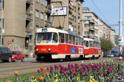Прага подарує Україні списані трамваї та автобуси - news.infocar.ua - місто Прага - місто Харків