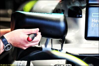 Льюис Хэмилтон - FIA и команды тестируют зеркала большего размера - f1news.ru