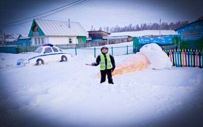Как гаишник из снега помог в профилактике пьяного вождения - zr.ru - Москва - республика Башкирия