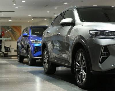Две компании повысили цены на автомобили в первой половине января - autostat.ru - Россия