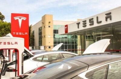 Власники електромобілів Tesla почали активно розпродувати свої машини - news.infocar.ua - Сша