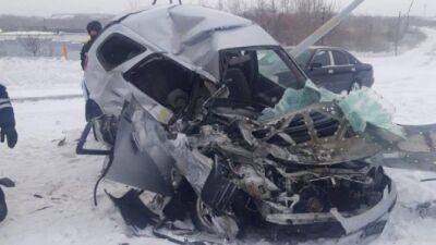 На Сахалине «Тойота» столкнулась с КамАЗом, один человек погиб - usedcars.ru - Сахалинская обл.