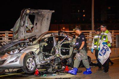 Криминальный теракт на юге: бандиты взорвали автомобиль на глазах у полицейских - news.israelinfo.co.il - Израиль