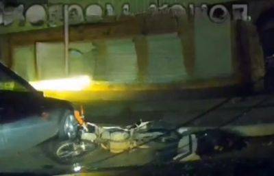 Появилось видео ДТП с мотоциклистом-подростком в Торжке - afanasy.biz