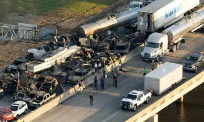 В США на автомагистрали столкнулось 158 машин: есть погибшие и раненые (видео) - autocentre.ua - Сша - Usa - штат Луизиана