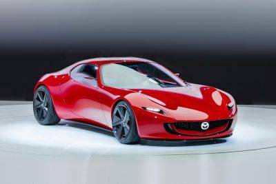 Mazda Iconic SP: предвестник новой MX-5 с гибридной силовой установкой на базе РПД - kolesa.ru - Токио