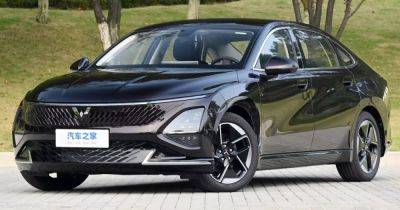 Гибрид или электро: General Motors показали большой семейный седан по цене Logan (фото) - focus.ua - Украина - Гуанчжоу