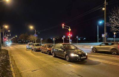 В Минске возле АЗС произошла авария с участием трех авто - ont.by - Белоруссия - Минск