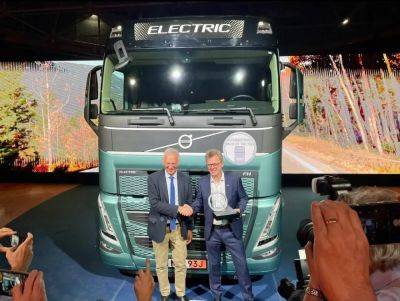 Объявлен лучший грузовик года – International Truck of the Year 2024 - autocentre.ua - Mercedes-Benz