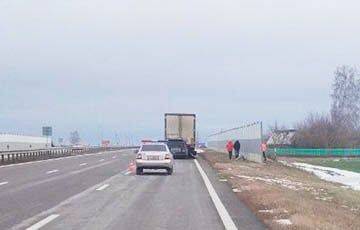 Появилось видео ДТП в Жлобинском районе, где погиб водитель российского Lexus - charter97.org - Белоруссия - Минск - Гомель